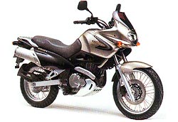 Suzuki XF650 Freewind